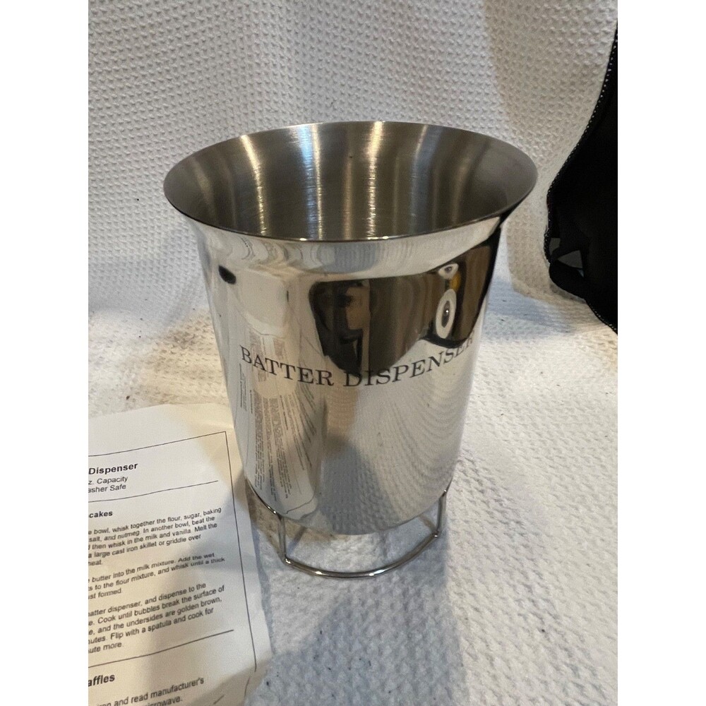 Stainless Steel Batter Dispenser 28oz Pancake Waffle Maker Pour Cup